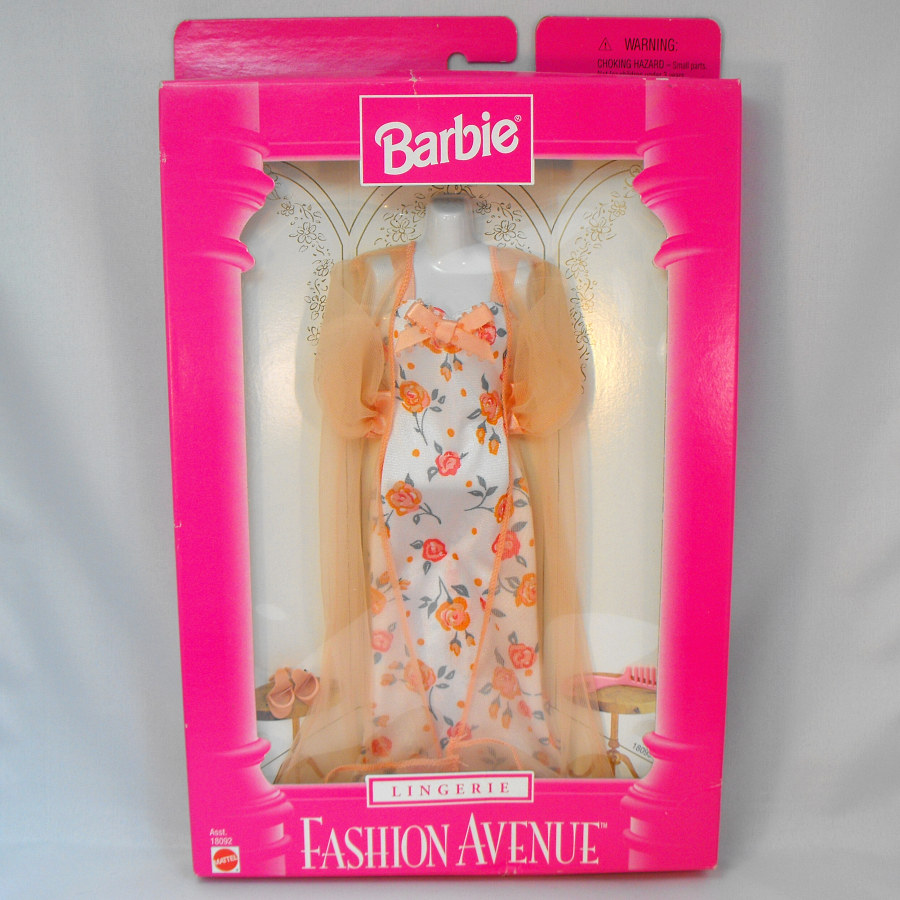Fashion Avenue Lingerie Set
